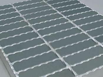 安平隆鑫齒形鋼格板